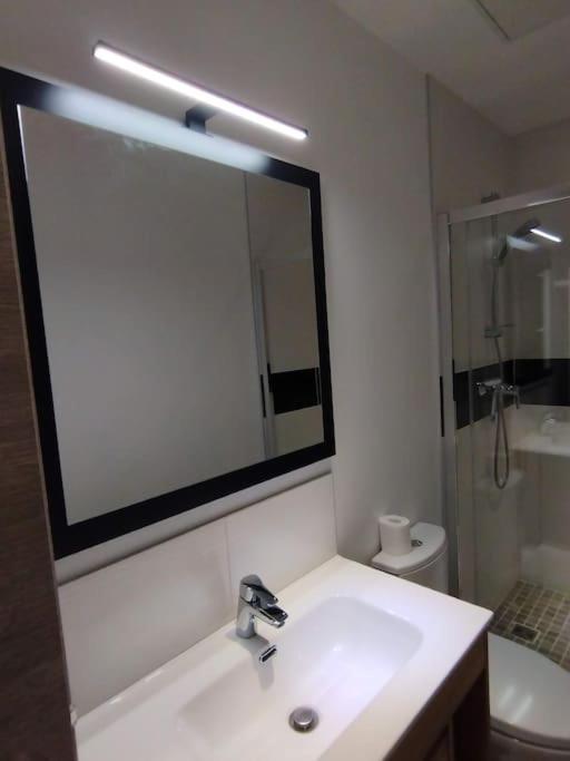 Apartamento Le Grand Montjoux Besanzón Exterior foto