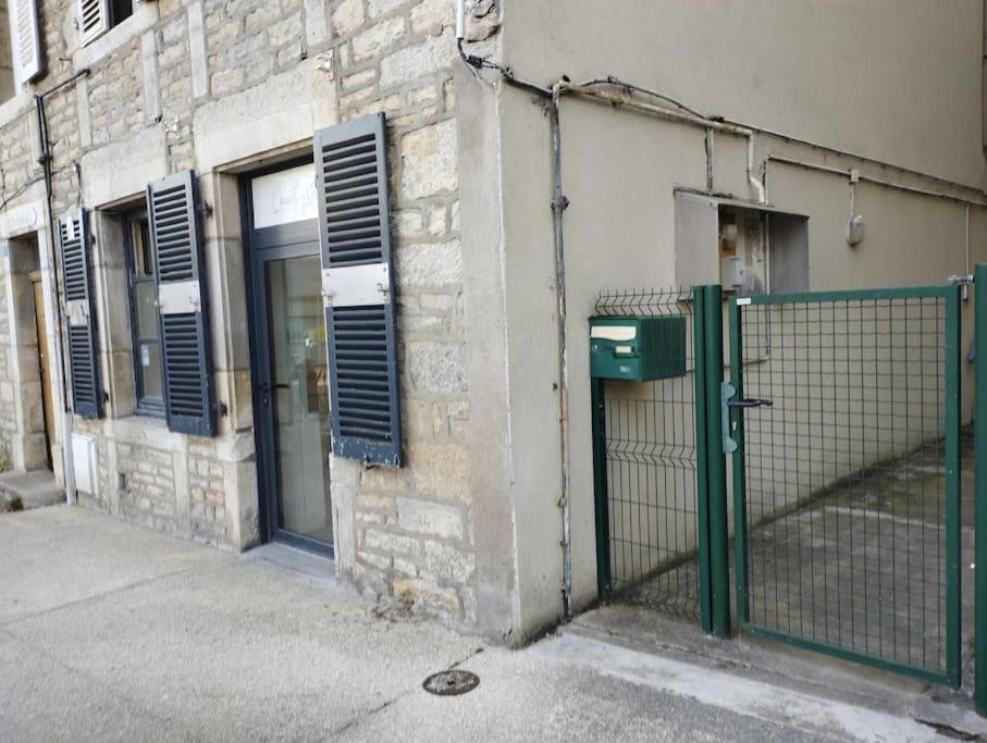 Apartamento Le Grand Montjoux Besanzón Exterior foto